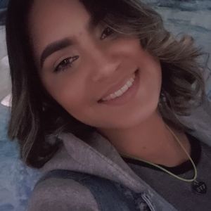 Meet your Posher, Deliz